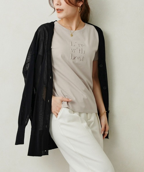 Chez toi（シェトワ）の「エンボスロゴT（Tシャツ/カットソー・レディース・ブラック/オフホワイト/グレイッシュベージュ・FREE）」の15枚目の写真