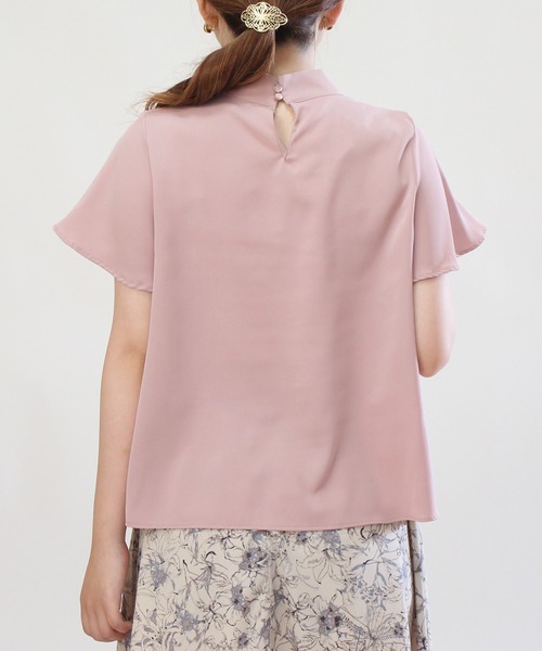 ASTORIA ODIER（アストリアオディール）の「金具付きボウタイブラウス（シャツ/ブラウス・レディース・ミント/グレイッシュベージュ/ネイビー/ベージュ/ホワイト/ラベンダー/スモークピンク/ホワイト×ネイビー/グレー×ホワイト/ベージュ系その他/ブラウン/ライトグレー/ピンクベージュ・SMALL/MEDIUM/LARGE）」の21枚目の写真