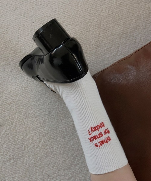 Loueme(ルエム)の「What′s for snack today ロゴ刺繍ソックス(ソックス/靴下・レディース・ホワイト/ブラック/ピンク/ブルー/グリーン/ホワイト系その他・FREE)」の20枚目の写真