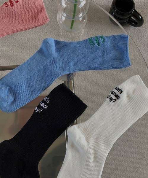 Loueme(ルエム)の「What′s for snack today ロゴ刺繍ソックス(ソックス/靴下・レディース・ホワイト/ブラック/ピンク/ブルー/グリーン/ホワイト系その他・FREE)」の22枚目の写真