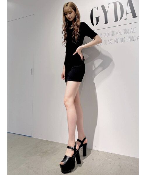 GYDA（ジェイダ）の「BACKリボンクルーネックワンピース（ワンピース・レディース・ブラック/アイボリー/その他2・FREE）」の18枚目の写真