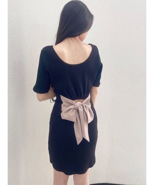 GYDA（ジェイダ）の「BACKリボンクルーネックワンピース（ワンピース・レディース・ブラック/アイボリー/その他2・FREE）」の20枚目の写真