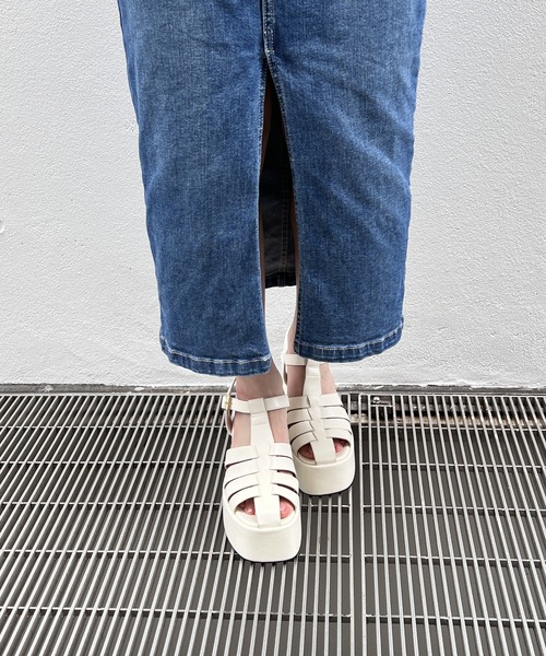 one way（ワンウェイ）の「グルカサンダル（サンダル・レディース・ホワイト/ブラック・M/L）」の5枚目の写真