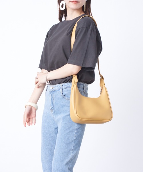 MAISON BREEZE(メゾンブリーズ)の「一枚は持っておきたいトレンドのバックプリントTシャツ♪【MAISON BREEZE】Happines…メッセージオーバーサイズバックプリントTシャツ(Tシャツ/カットソー・レディース・ピンク/グリーン/ブラック系その他2/ブラック系1・FREE)」の13枚目の写真