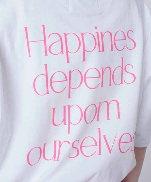 MAISON BREEZE(メゾンブリーズ)の「一枚は持っておきたいトレンドのバックプリントTシャツ♪【MAISON BREEZE】Happines…メッセージオーバーサイズバックプリントTシャツ(Tシャツ/カットソー・レディース・ピンク/グリーン/ブラック系その他2/ブラック系1・FREE)」の20枚目の写真