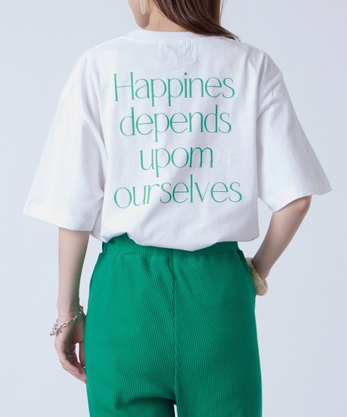 MAISON BREEZE(メゾンブリーズ)の「一枚は持っておきたいトレンドのバックプリントTシャツ♪【MAISON BREEZE】Happines…メッセージオーバーサイズバックプリントTシャツ(Tシャツ/カットソー・レディース・ピンク/グリーン/ブラック系その他2/ブラック系1・FREE)」の8枚目の写真
