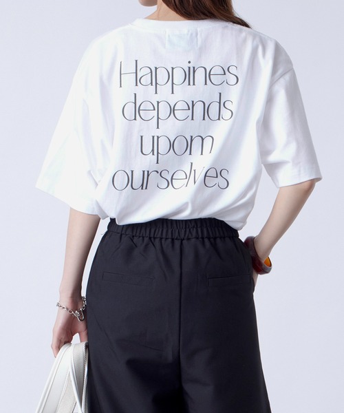 MAISON BREEZE(メゾンブリーズ)の「一枚は持っておきたいトレンドのバックプリントTシャツ♪【MAISON BREEZE】Happines…メッセージオーバーサイズバックプリントTシャツ(Tシャツ/カットソー・レディース・ピンク/グリーン/ブラック系その他2/ブラック系1・FREE)」の6枚目の写真