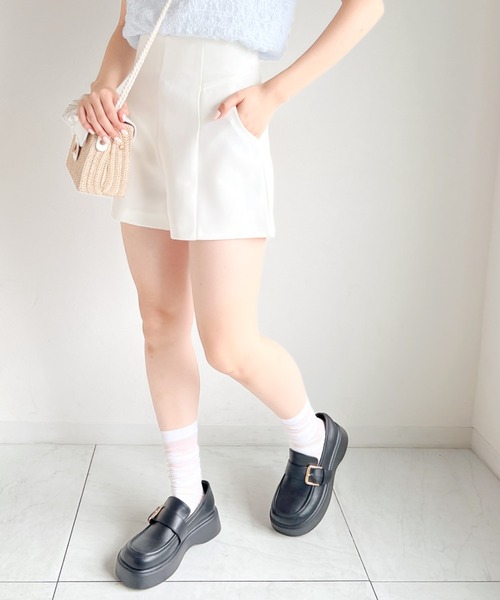 Loueme(ルエム)の「Aラインハイウエストパンツ(その他パンツ・レディース・ホワイト/ブラック/ベージュ・FREE)」の16枚目の写真