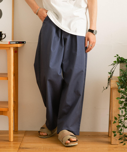 ITEMS URBANRESEARCH（アイテムズ アーバンリサーチ）の「TCワンタックパンツ（その他パンツ・メンズ・ベージュ/グレー/ブルー・MEDIUM/LARGE）」の13枚目の写真