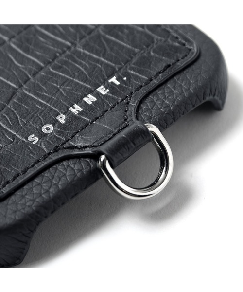SOPHNET.(ソフネット)の「DEMIURVO LEATHER PHONE CASE for iPhone 13(スマホケース/カバー・メンズ・ブラック・FREE)」の5枚目の写真