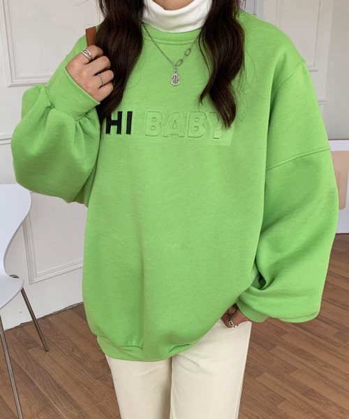 Diosfront（ディオスフロント）の「ルーズシルエットエンボス加工裏起毛トレーナー（スウェット・レディース・ブラック/ダークブラウン/グリーン・FREE）」の21枚目の写真