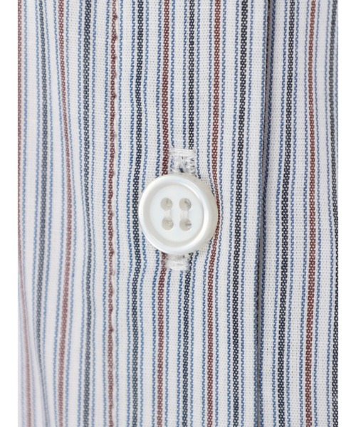 earth music&ecology（アースミュージックアンドエコロジー）の「BIGカラーブラウス（シャツ/ブラウス・レディース・オフホワイト/ブラック/ベージュ系その他2/ブルー系その他6・FREE）」の7枚目の写真