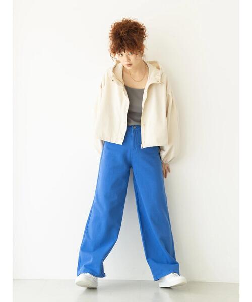 koe(コエ)の「5ポケットカラーワイドパンツ*(その他パンツ・レディース・ブラック/ピンク/グリーン/アイボリー/ロイヤルブルー・M/S)」の7枚目の写真