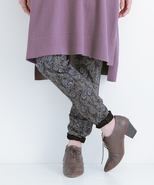 osharewalker（オシャレウォーカー）の「【廃盤】『裾裏レースペイズリー柄レギパン』（その他パンツ・レディース・ブラウン/グレー・1/2）」の4枚目の写真