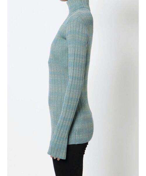 LAGUNAMOON（ラグナムーン）の「バックオープンタートルネックニットプルオーバー（ニット/セーター・レディース・ブラック/ブルー/アイボリー・FREE）」の18枚目の写真