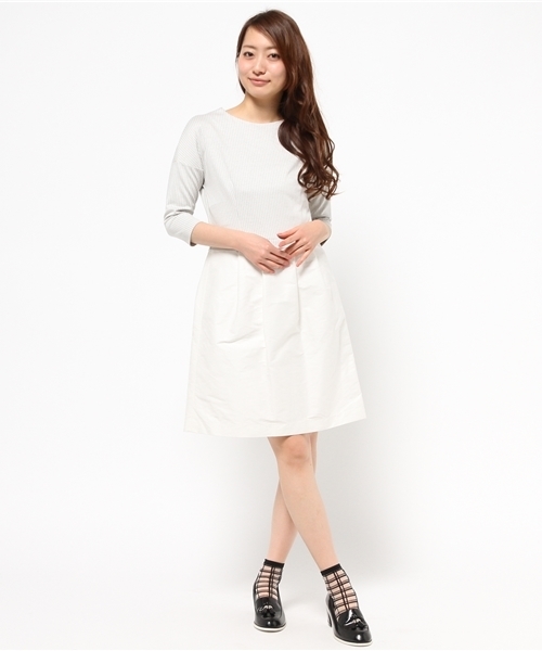 OUTLET（アウトレット）の「【Chez toi】メモリーデニムストライプコンビワンピース（ワンピース・レディース・ネイビー/オフホワイト・FREE）」の6枚目の写真