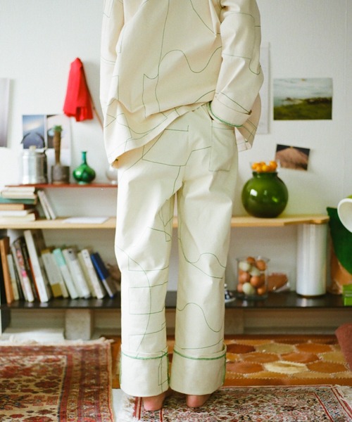 PAMM(パム)の「寛大なインテリアの刺繍ジャケット(その他アウター・レディース・ホワイト×グリーン・FREE)」の4枚目の写真