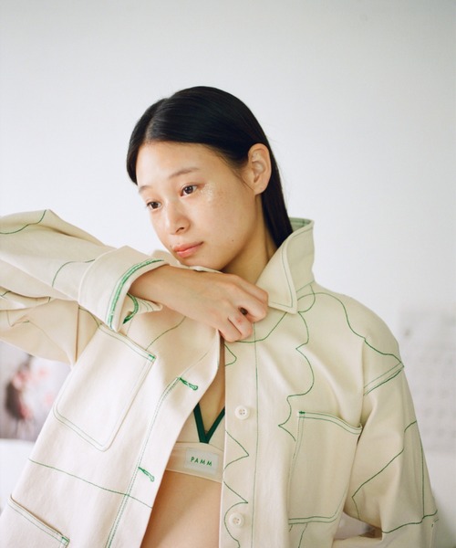 PAMM(パム)の「寛大なインテリアの刺繍ジャケット(その他アウター・レディース・ホワイト×グリーン・FREE)」の3枚目の写真