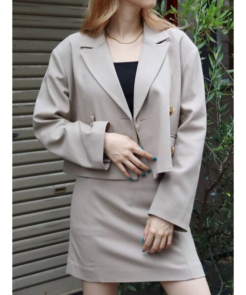 EVRIS（エヴリス）の「ショートジャケット【セットアップ着用可能】（テーラードジャケット・レディース・ブラック/ブラウン/ベージュ・FREE）」の16枚目の写真