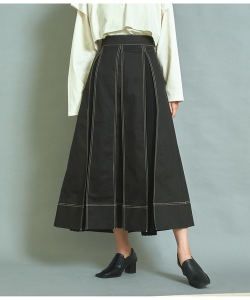 Settimissimo（セッティミッシモ）の「タックプリーツデザインスカート（スカート・レディース・ブラック/キャメル・38）」の2枚目の写真