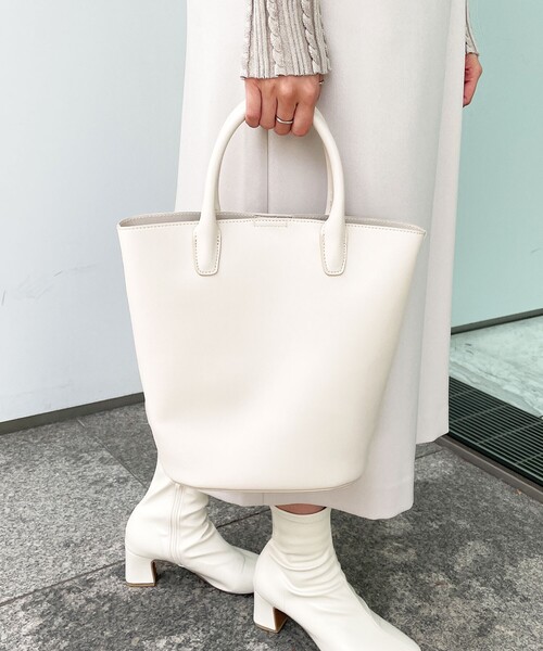 OPAQUE.CLIP（オペークドットクリップ）の「◆バケツミドルトートバッグ【2WAY】（トートバッグ・レディース・キャメル/オフホワイト/ブラック・00）」の10枚目の写真