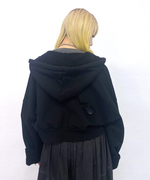 LAND by MILKBOY（ランドバイミルクボーイ）の「RIP DAMAGE HOODIE（パーカー・レディース・B/A・FREE）」の18枚目の写真