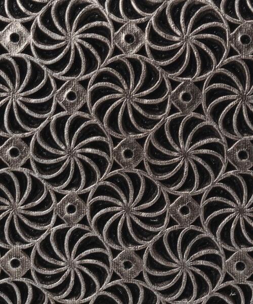 HIROKO HAYASHI（ヒロコハヤシ）の「◆GIRASOLE(ジラソーレ) 薄型ミニ財布（財布・レディース・ゴールド系/シルバー/ピンク系/ブラック系・00）」の9枚目の写真