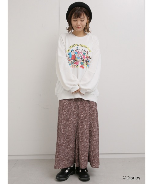 ehka sopo(エヘカソポ)の「【Disney】ミッキー/プリントスウェット(スウェット・レディース・オフホワイト/ブラック/レッド・フリ-)」の6枚目の写真