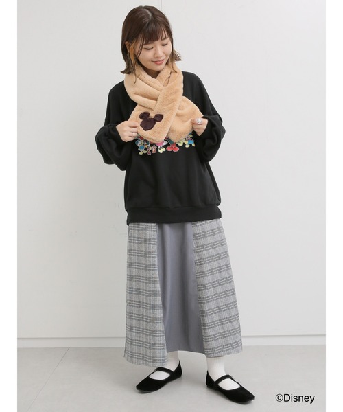 ehka sopo(エヘカソポ)の「【Disney】ミッキー/プリントスウェット(スウェット・レディース・オフホワイト/ブラック/レッド・フリ-)」の12枚目の写真