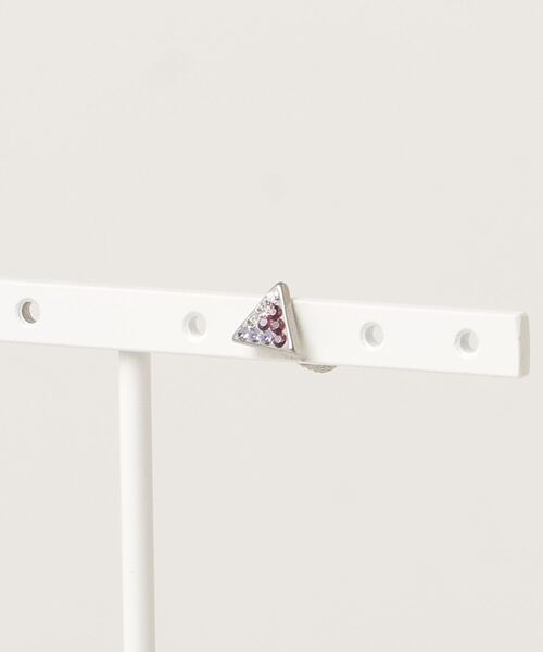 ANCHOR(アンカー)の「ストーンピアス トライアングル(ピアス(片耳用)・メンズ・ブルー/ブラック/クリア/ピンク/レッド/ライトグリーン/パープル・FREE)」の5枚目の写真