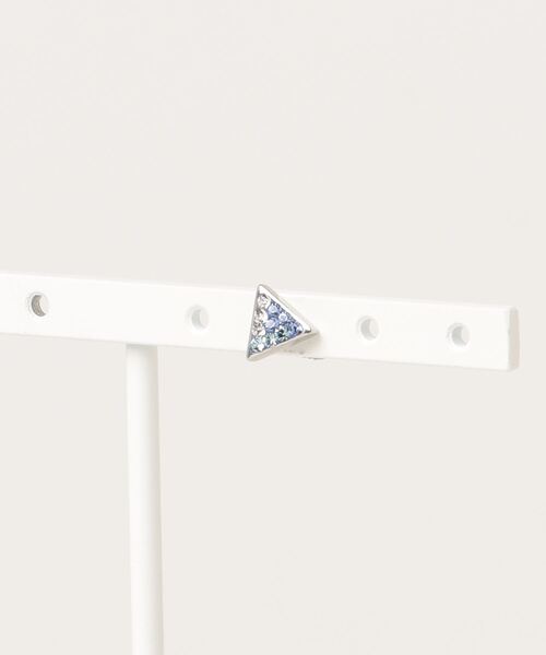 ANCHOR(アンカー)の「ストーンピアス トライアングル(ピアス(片耳用)・メンズ・ブルー/ブラック/クリア/ピンク/レッド/ライトグリーン/パープル・FREE)」の4枚目の写真