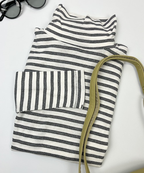 MILLER(ミラー)の「【Robert P. Miller】パネルリブ タートルネック ロングスリーブTシャツ 834C(Tシャツ/カットソー・レディース・ブラック×ホワイト/ブラック×ピンク/オリーブ×ブラック/グレー/オフホワイト/ホワイト×ブラック/ブラック/グレー系その他/ブラウン系その他/ブラック×グレー/ブルー系その他/レッド系その他・FREE)」の3枚目の写真