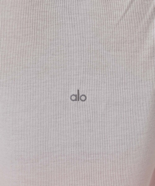Alo Yoga（アロヨガ）の「【alo】Ribbed Peak Tank リブピークタンク（チューブトップ）」 - WEAR