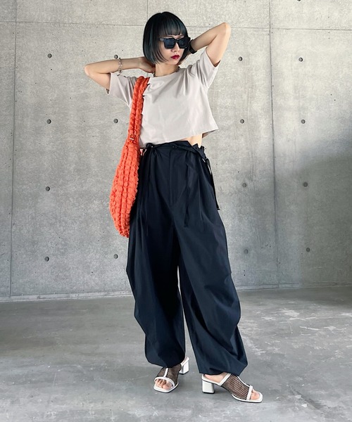 PAGEBOY(ページボーイ)の「ファブリックファンクションコンパクトT(Tシャツ/カットソー・レディース・オフホワイト/ターコイズブルー/ローズ/ブラック/グレイッシュベージュ・FREE)」の15枚目の写真