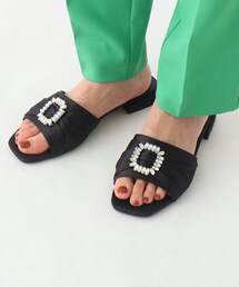 OPAQUE.CLIP | サテンビジューフラットミュール(サンダル)