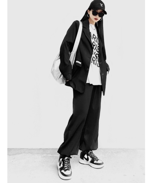 LVEU.（ラブユ.）の「【LVEU.】PARISオーバーTシャツ(Aiselect) / トップス Tシャツ 半袖 オーバー プリント グラフィック ブラック ホワイト（Tシャツ/カットソー・レディース・ホワイト/ブラック・FREE）」の15枚目の写真