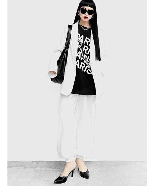 LVEU.（ラブユ.）の「【LVEU.】PARISオーバーTシャツ(Aiselect) / トップス Tシャツ 半袖 オーバー プリント グラフィック ブラック ホワイト（Tシャツ/カットソー・レディース・ホワイト/ブラック・FREE）」の4枚目の写真