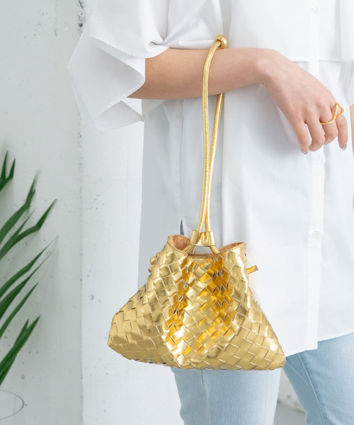 KBF(ケイビーエフ)の「2WAYメッシュポーチBAG(ショルダーバッグ・レディース・シルバー/ゴールド・ONE)」の9枚目の写真