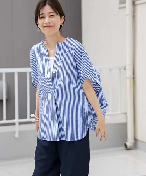 URBAN RESEARCH DOORS（アーバンリサーチドアーズ）の「ストライプコクーンシャツ（シャツ/ブラウス・レディース・ブラック/カーキ/ブルー・MEDIUM）」の7枚目の写真