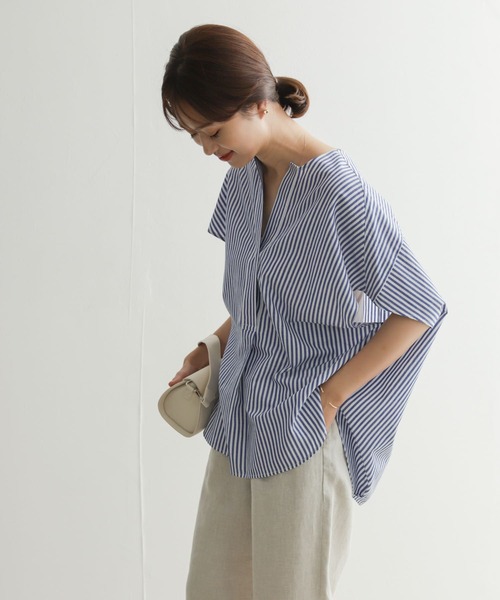 URBAN RESEARCH DOORS（アーバンリサーチドアーズ）の「ストライプコクーンシャツ（シャツ/ブラウス・レディース・ブラック/カーキ/ブルー・MEDIUM）」の16枚目の写真