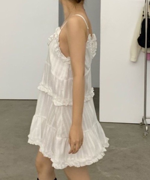 LYEON（リヨン）の「フリルティアードミニワンピース（ワンピース・レディース・ブラック/ホワイト・FREE）」の3枚目の写真