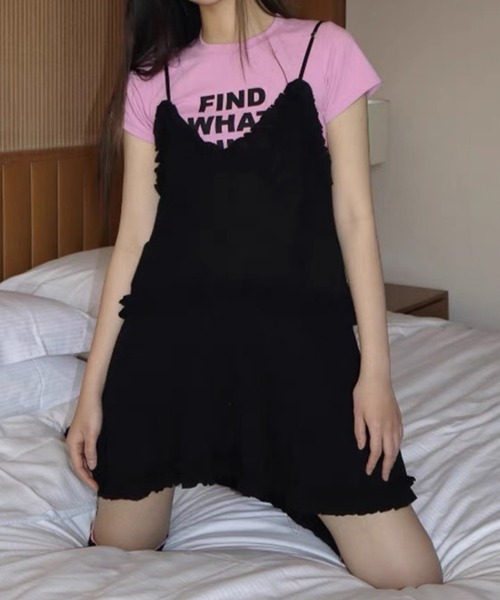 LYEON（リヨン）の「フリルティアードミニワンピース（ワンピース・レディース・ブラック/ホワイト・FREE）」の4枚目の写真