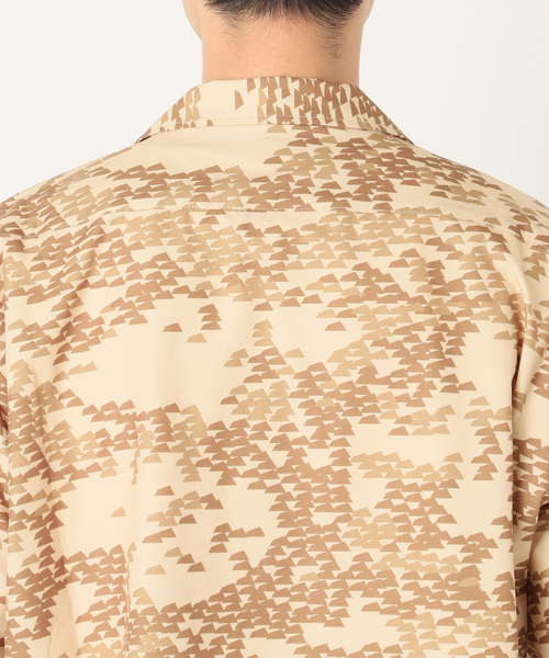 SALVAGE PUBLIC(サルベージパブリック)の「【SALVAGE PUBLIC×JS】別注 DEGITAL LOGO CAMO シャツ(シャツ/ブラウス・メンズ・ベージュ/カーキ・MEDIUM/LARGE)」の11枚目の写真