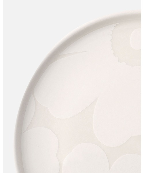 marimekko(マリメッコ)の「Unikko / plate 20 cm(食器・レディース・ホワイト・FREE)」の4枚目の写真