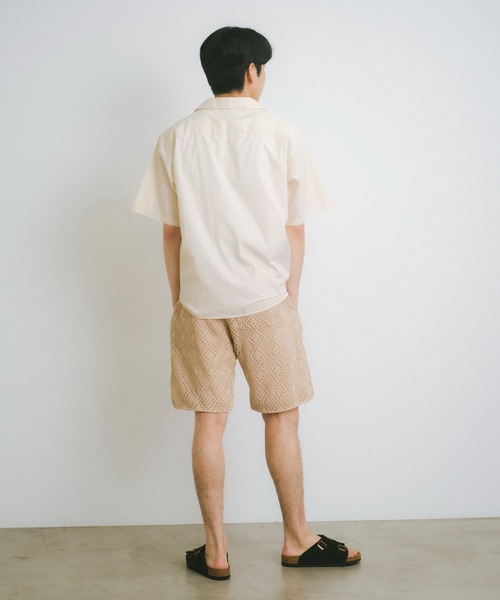 WHIMSIC（ウィムジック）の「【UNISEX/SET UP対応】メッシュジャガードニットショートパンツ（その他パンツ・メンズ・アイボリー/チャコールグレー・FREE）」の8枚目の写真