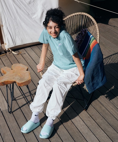 ナイキ カーム ウィメンズスライド /Nike Calm Women's Slides＜22-29cm 展開＞（サンダル）｜NIKE（ナイキ）