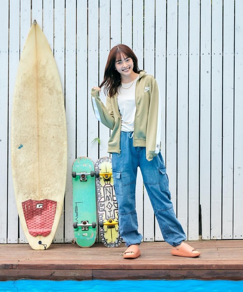 ナイキ カーム ウィメンズスライド /Nike Calm Women's Slides＜22-29cm 展開＞（サンダル）｜NIKE（ナイキ）