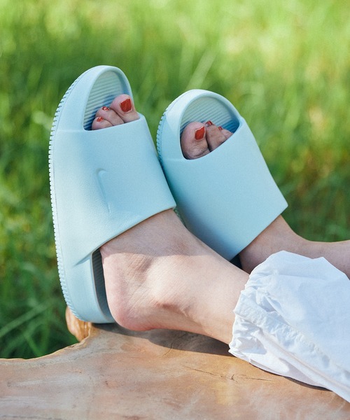 ナイキ カーム ウィメンズスライド /Nike Calm Women's Slides＜22-29cm 展開＞（サンダル）｜NIKE（ナイキ）