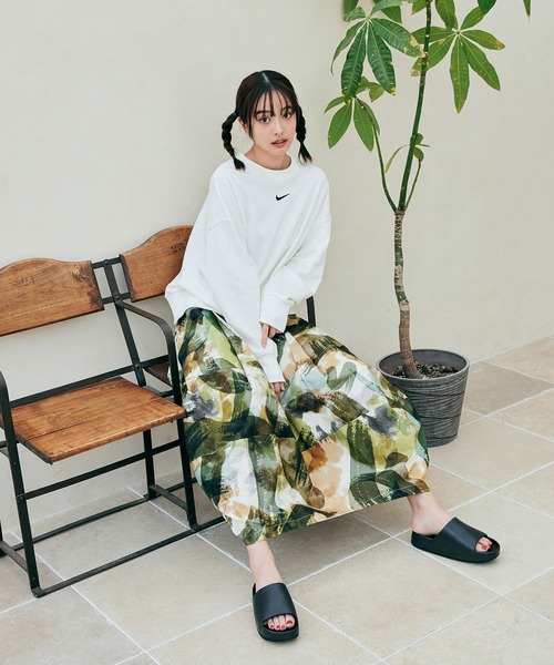 ナイキ カーム ウィメンズスライド /Nike Calm Women's Slides＜22-29cm 展開＞（サンダル）｜NIKE（ナイキ）