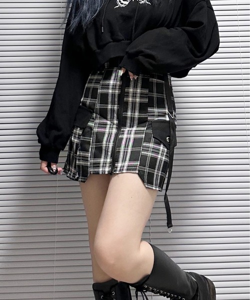Chick(チック)の「Mini Cargo Skirt / カーゴミニスカート(スカート・レディース・ブラック/グレー/ブラック×ホワイト・L/M/S)」の22枚目の写真